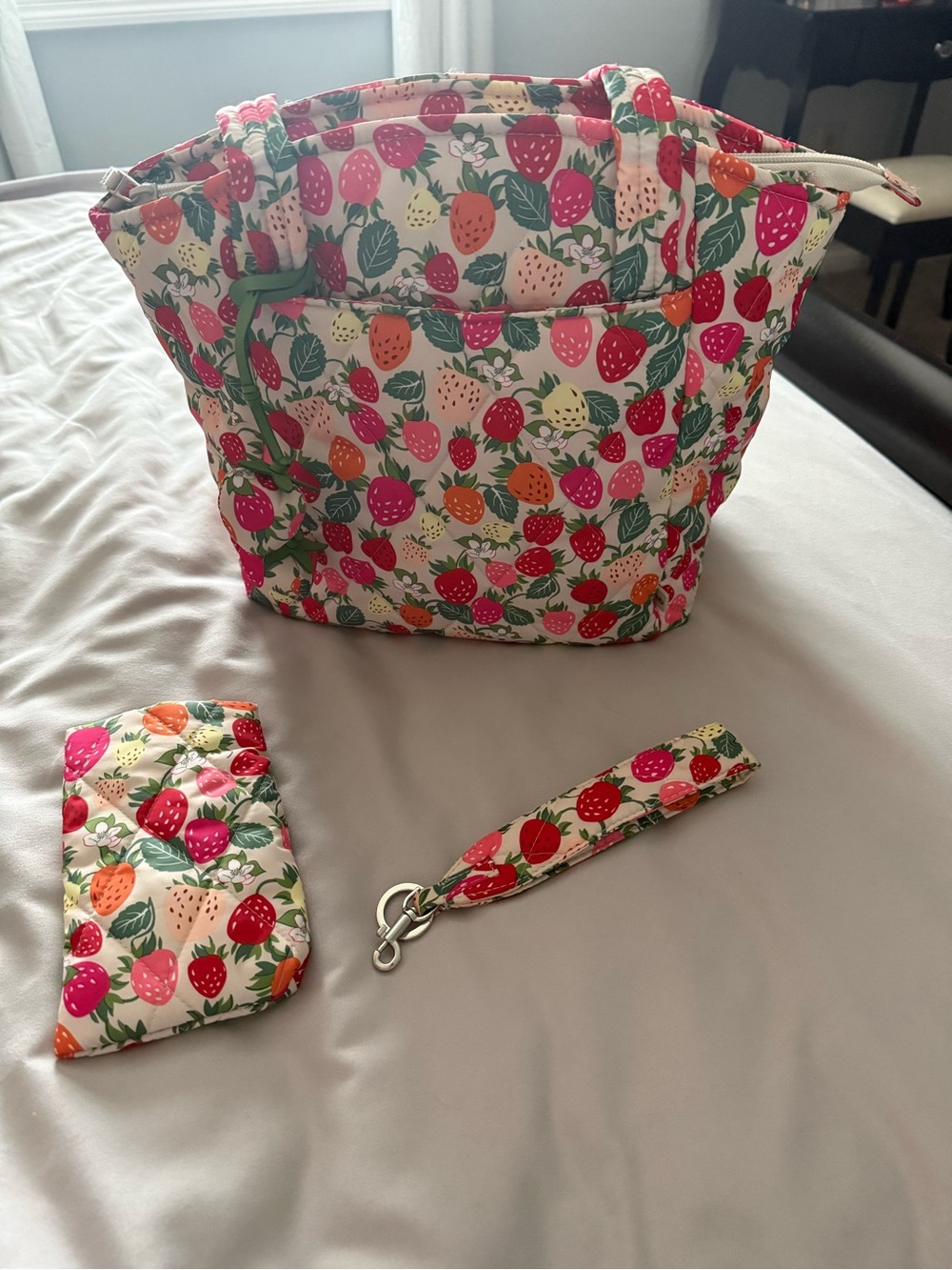 Vera Bradley Bushels of Berries Purse Bundle - Picture 2 of 13